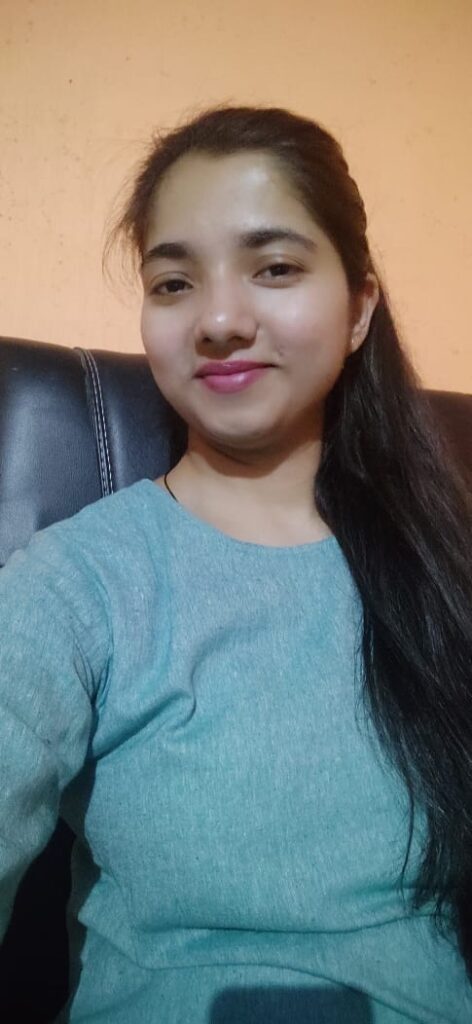 MANSI GUPTA the founder and creative head at divine gift hampers.
